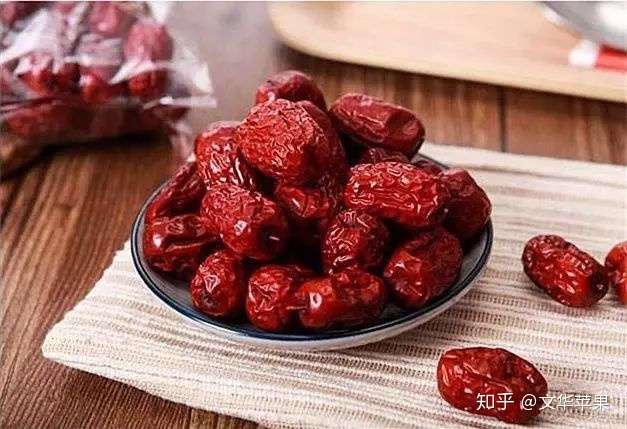 春季容易过敏怎么办 这三种食物经常吃 可以增强免疫力 预防过敏 知乎