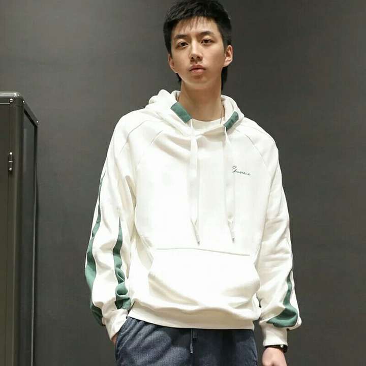 高个子男生如何打扮?穿衣搭配.