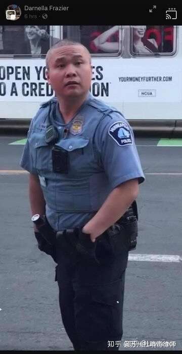 如何评价明尼苏达州警察压人案,被害黑人曾多次因犯罪被监禁,罪名为