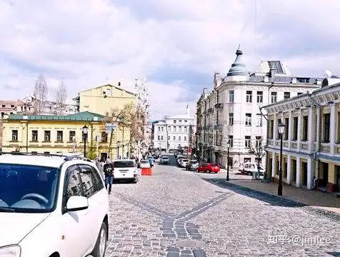 “欧洲子宫”的穷国乌克兰现状，带你看看真实的乌克兰（乌克兰贫穷吗）
