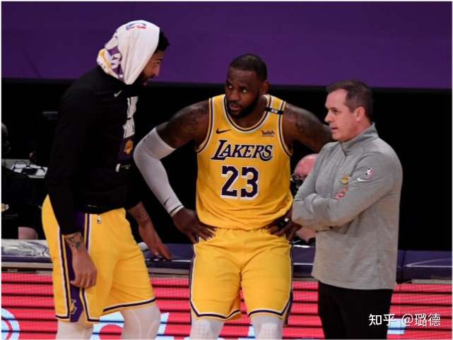 沃格尔不大行 魔术师三问湖人错误决策哈雷尔面对镜头疑似不满 知乎