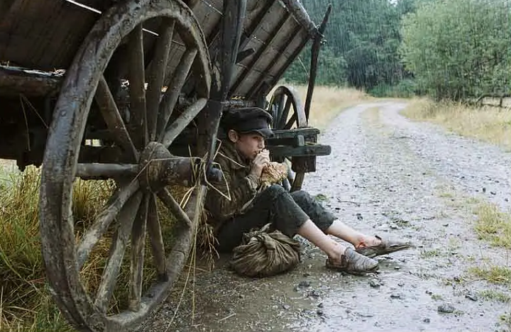 雾都孤儿当你看到底层苦苦挣扎的人才会知道自己有多幸运