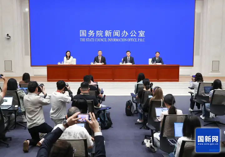 国新办点名大力发展保健食品，风口之下谁能突围？