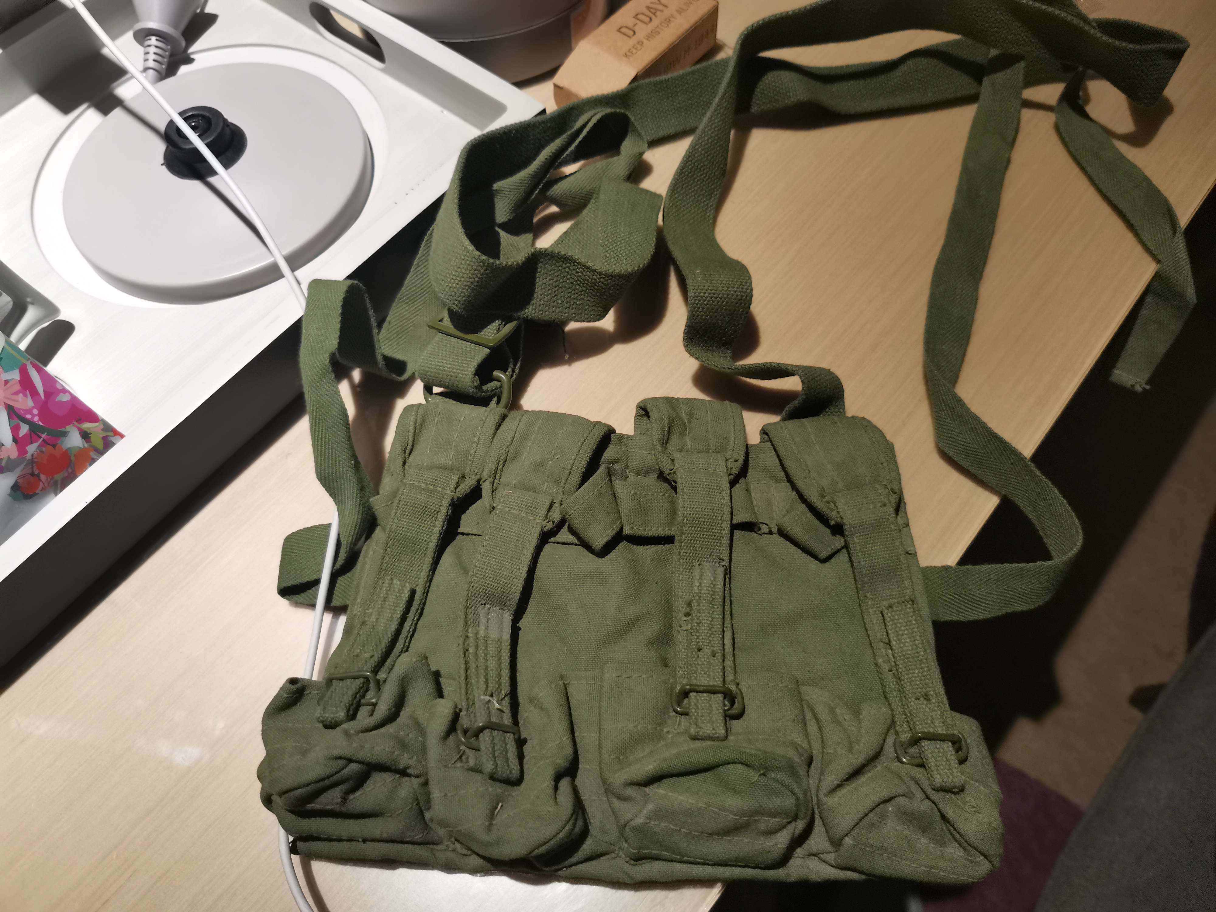 kotori 的想法: 扫货成果2:佤邦联合军手榴弹挎包 国内制… - 知乎