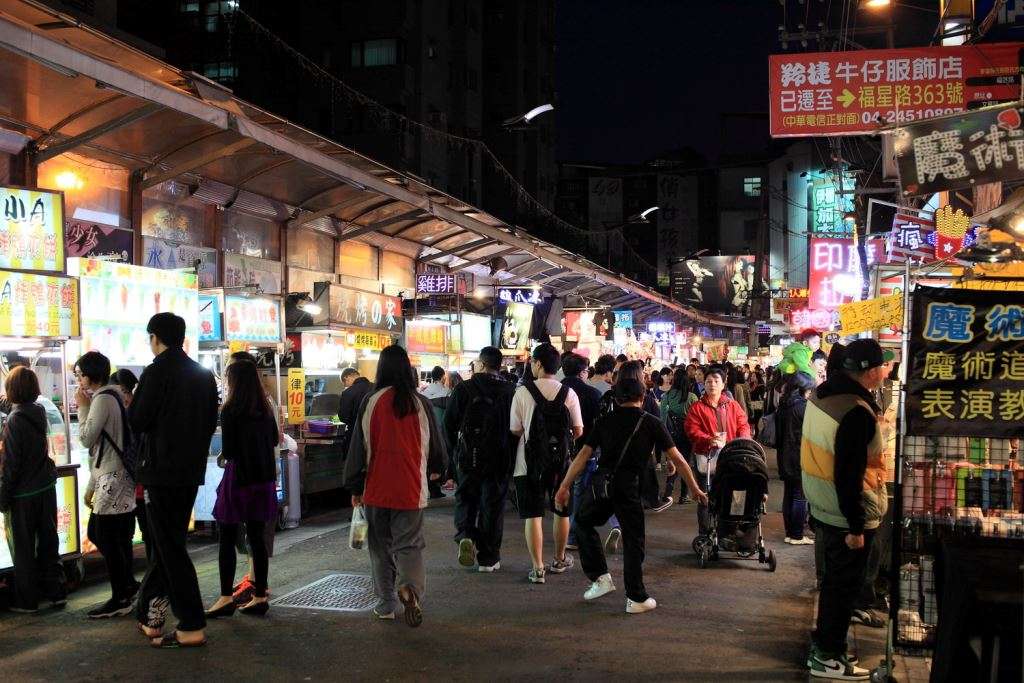 台湾旅游景点全攻略 必吃 台中 逢甲夜市商圈 内行人才知道的美食 知乎