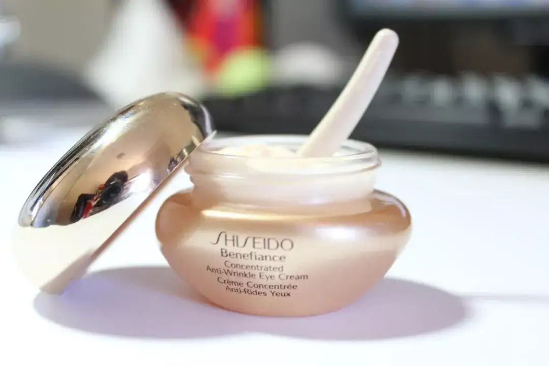 资生堂8个系列72款产品 红腰子 悦薇 新透白 时光琉璃哪个最适合你 科学种草 知乎