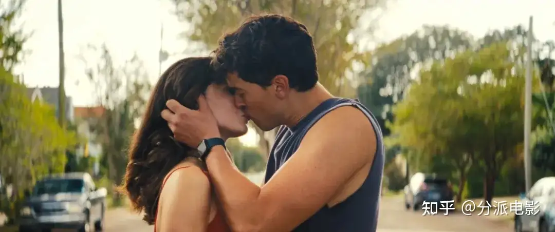 网飞最新爱情片，《盛夏假期遇见爱》更甜还是更虐？