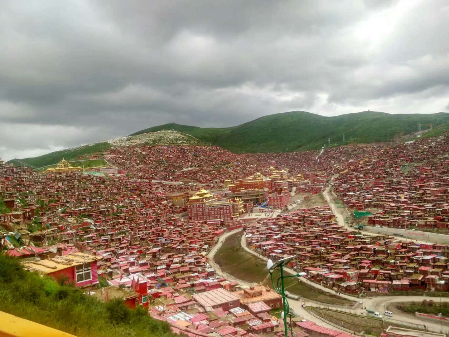 色达 一生不后悔去过的地方 知乎