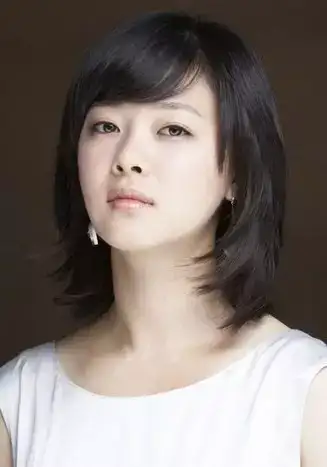 最新韩国限级电影,把女人的身体当成玩物 最新韩国限级电影,把女人的身体当成玩物