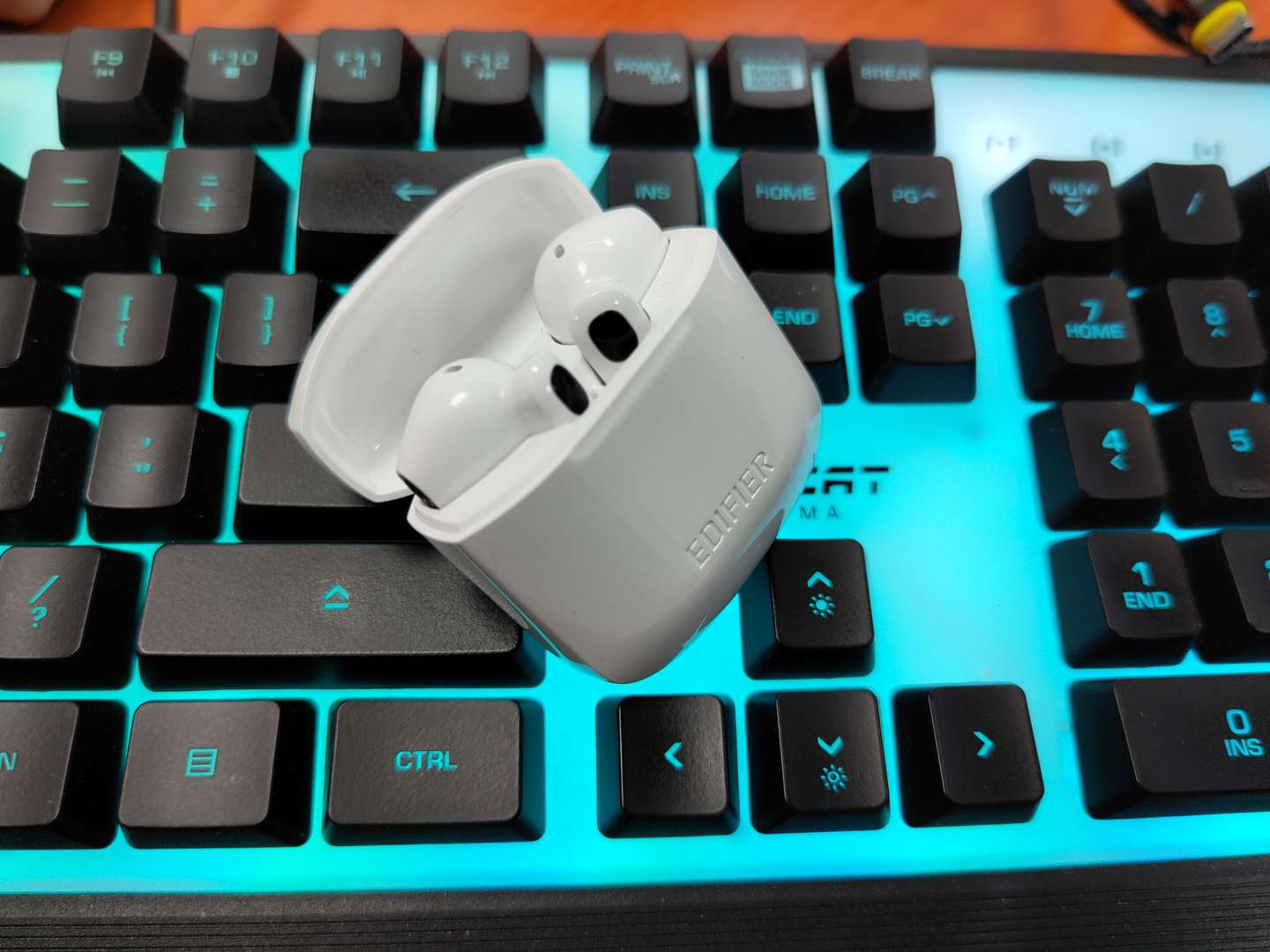 听见更多美好，漫步者LolliPods Mini蓝牙耳机体验