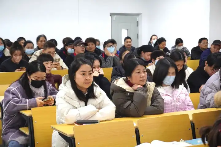【平安校園】強化消防意識 筑牢安全防線 | 塘棲校區開展教職工消防安全培訓(圖2)