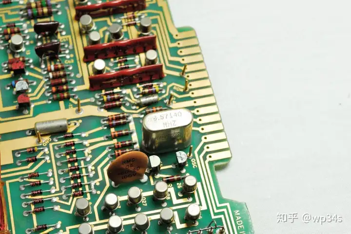 电与磁的极致艺术~1968年的HP9100A晶体管计算器(机)-2