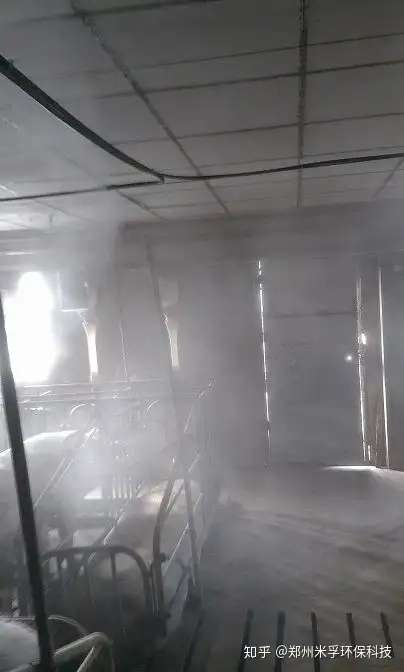 养猪场圈舍除臭消毒效果展示