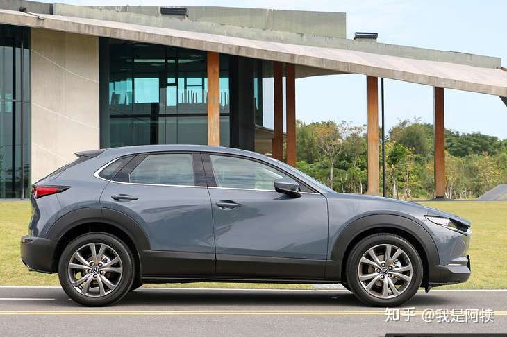 如果那年没买马三 Mazda Cx 30 旗舰进化型试驾报导 知乎