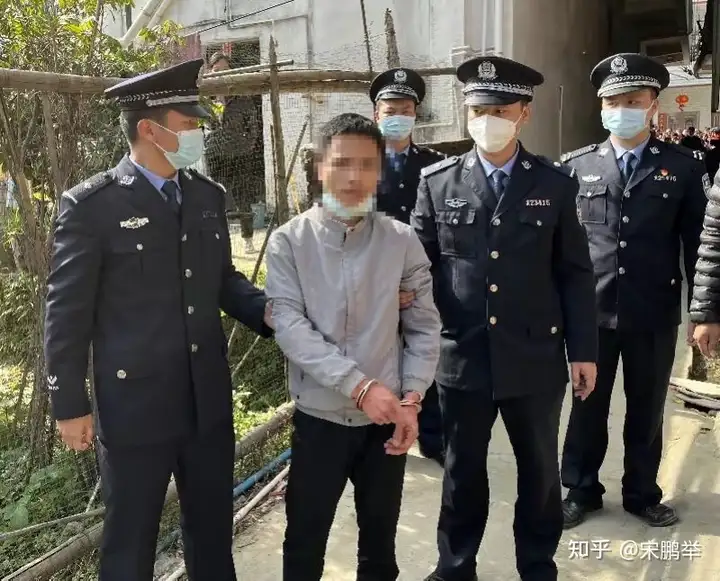 媒体探访上海4岁女童消失现场（上海男婴坠亡后续） 第4张