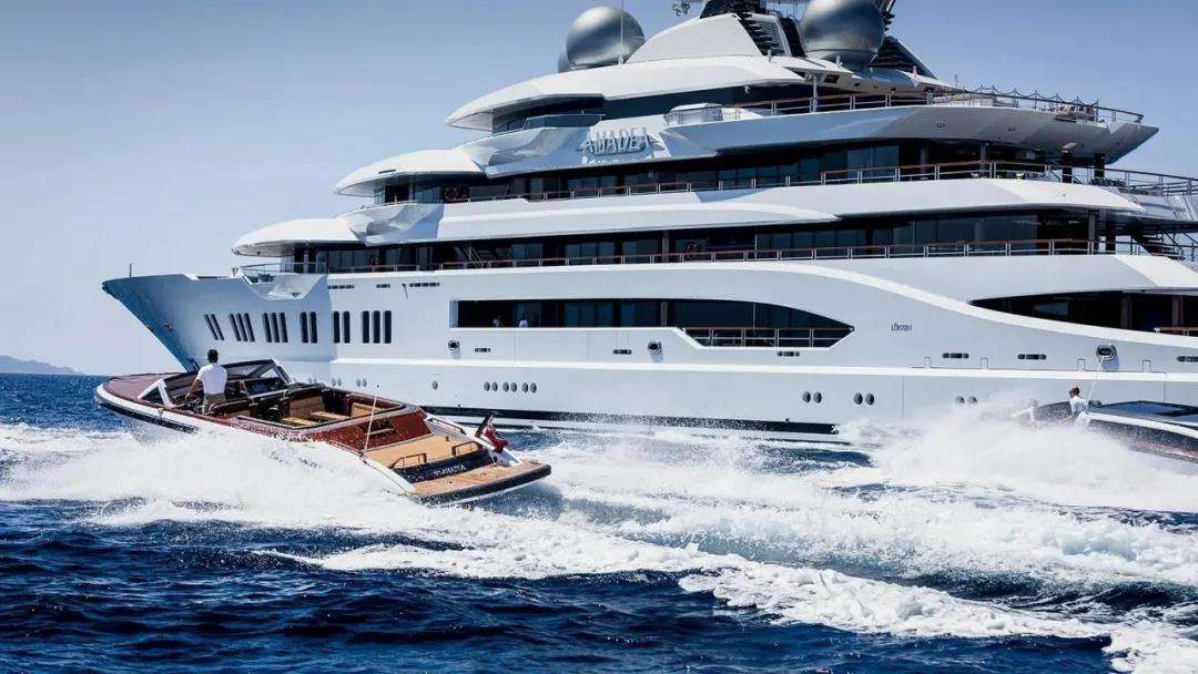 乐顺106米amadea号成为近期挂牌的最大超级游艇