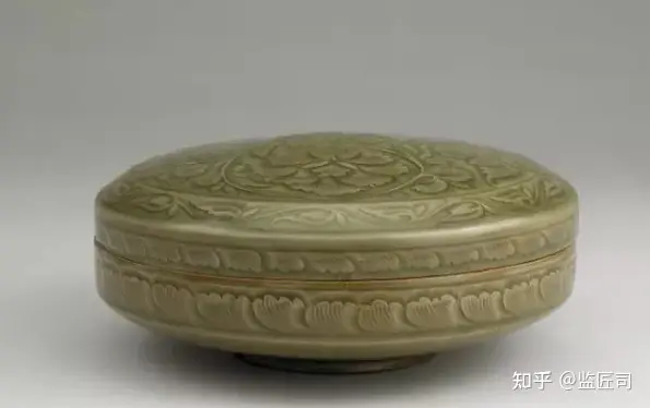 中國宋元時代耀州窯青瓷彫刻蓮花葵瓣洗唐物-