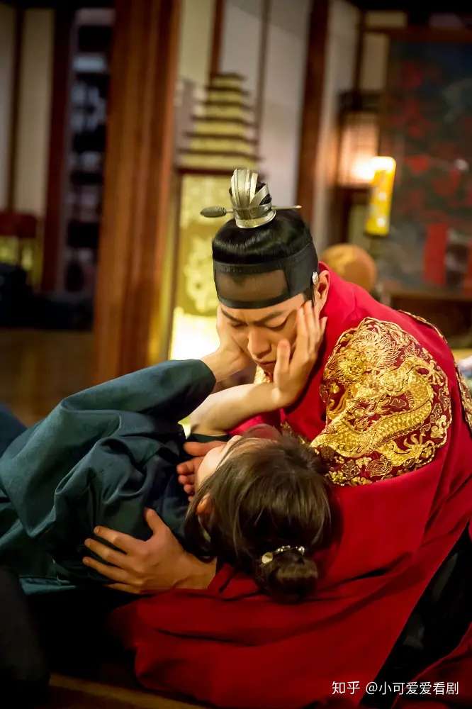 韩剧推荐穿越:高三学渣穿到古代和王谈恋爱