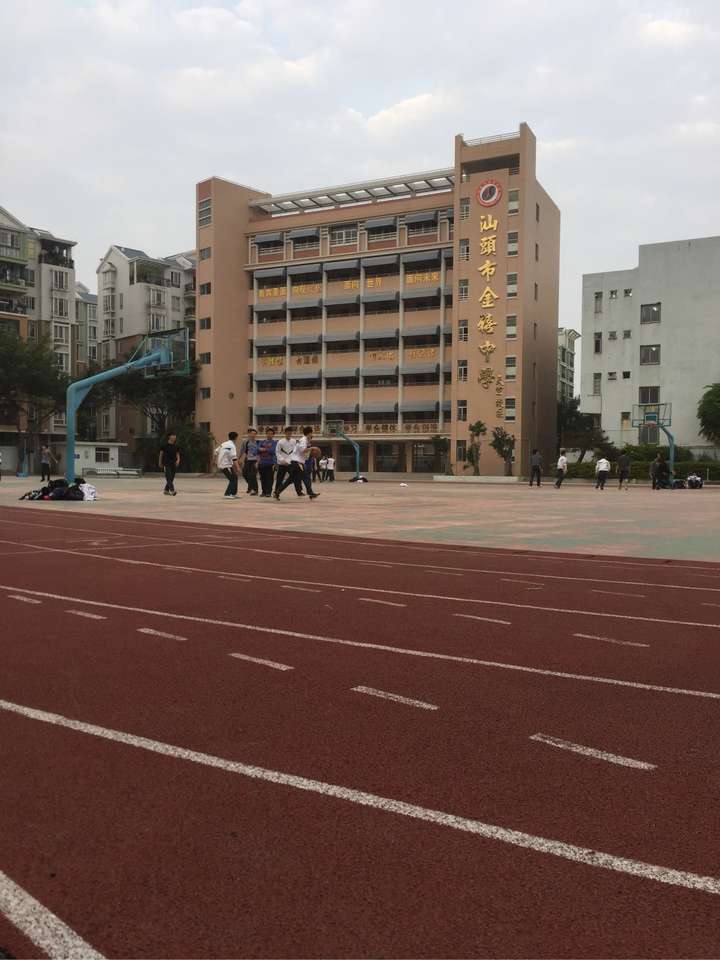 在汕头天竺中学就读是一种怎么样的体验?