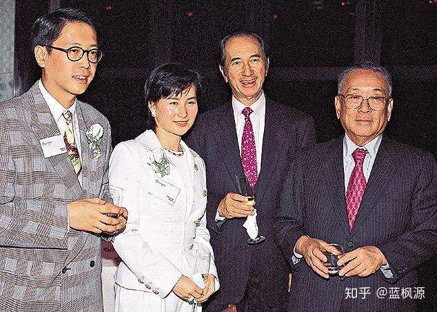 何超琼能离婚 最该感谢的是李嘉欣 为何却和刘嘉玲成为了好友 知乎