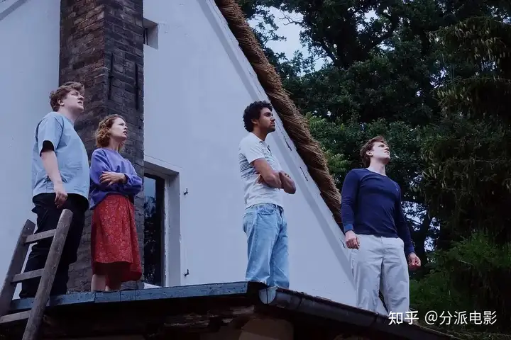 柏林金熊提名《红色天空》,居然是禁忌四人行?