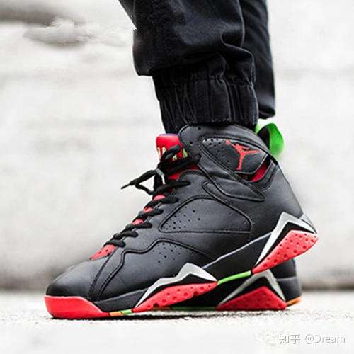 aj7脚感如何