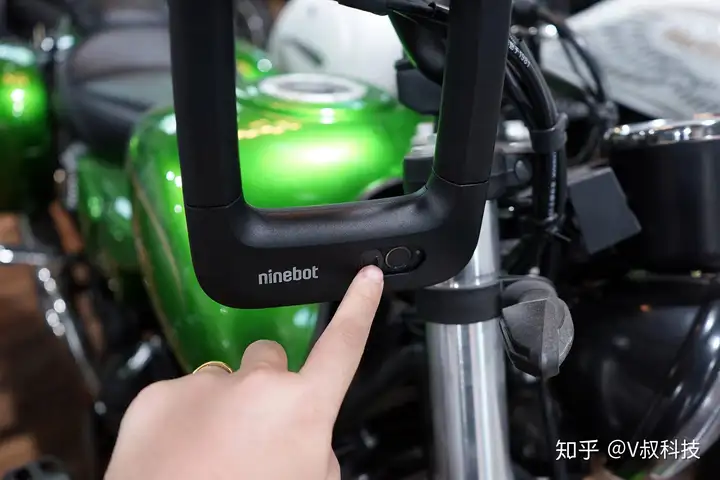 偷车是不可能的，这辈子都不可能的！九号智能指纹锁只有我能开！