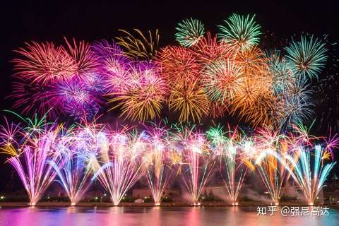 夏天的 打上花火 知乎