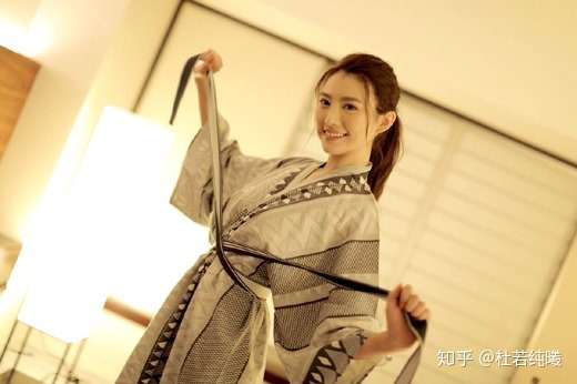 业界之幸——时隔一年,魔鬼身材系女优华嵨玲菜归来 业界之幸——时隔一年,魔鬼身材系女优华嵨玲菜归来
