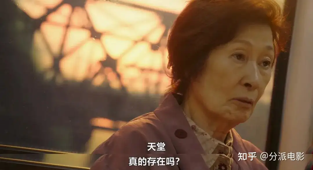《比天堂还美丽》高能剧情神设定,又一部年度爆款