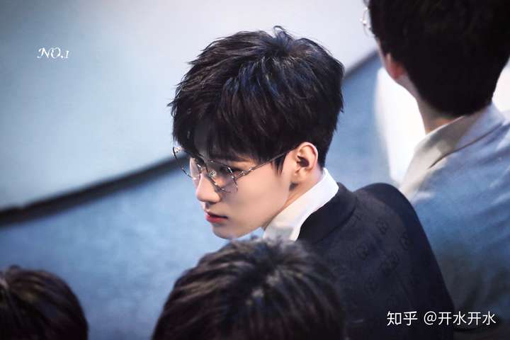 时代少年团都没人吃张真源的颜吗?