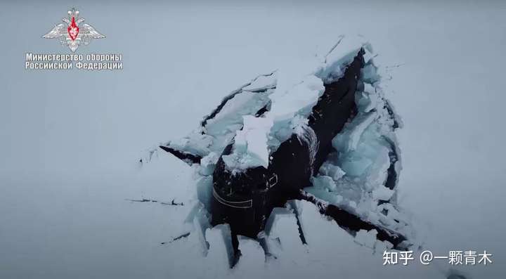 如何看待俄罗斯三艘核潜艇北冰洋同时破冰出水