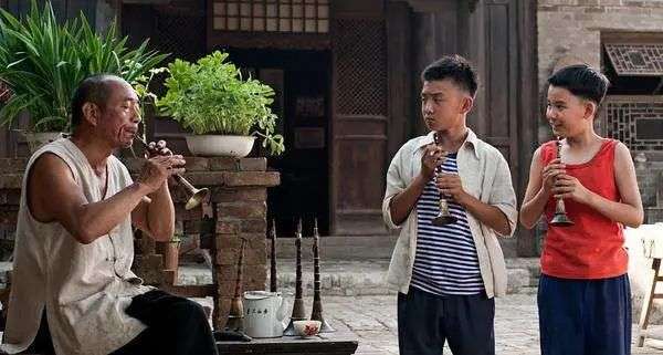 抖音教唢呐收入40万,这些民乐高手是如何在抖音快手爆火的?
