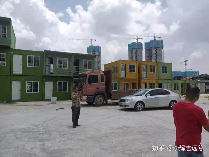买个住人的集装箱大概需要多少钱