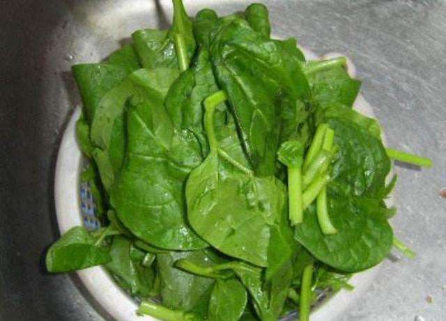 哪些蔬菜比牛奶还补钙(比牛奶更补钙的食物)插图(1) 哪些蔬菜比牛奶还补钙(比牛奶更补钙的食物)插图(1)