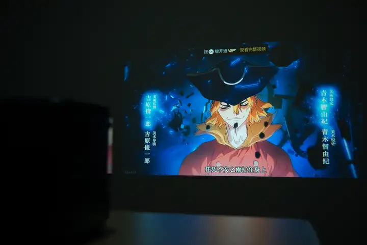 雙十一LCD投影儀預售榜爆款，色彩亮度躍級，微果D1智能投影儀跨越同級斷層領先