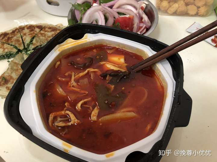 如何评价水月雨开始做自热火锅?