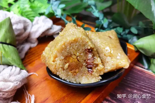 煮粽子，用凉水却是开水？煮多久？方式对了，粽子软糯不proved