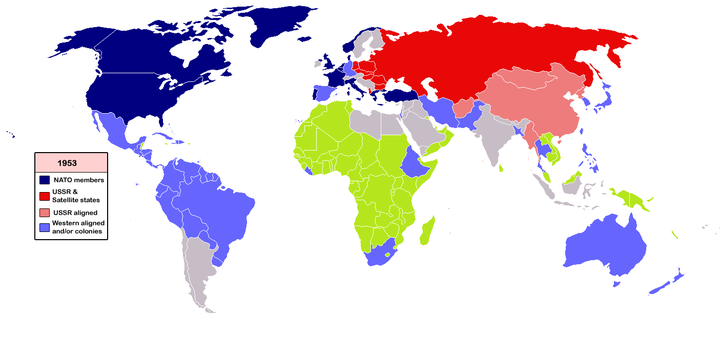 以美国为首的西方阵营的gdp大约占到65%(包括殖民地在内),苏联