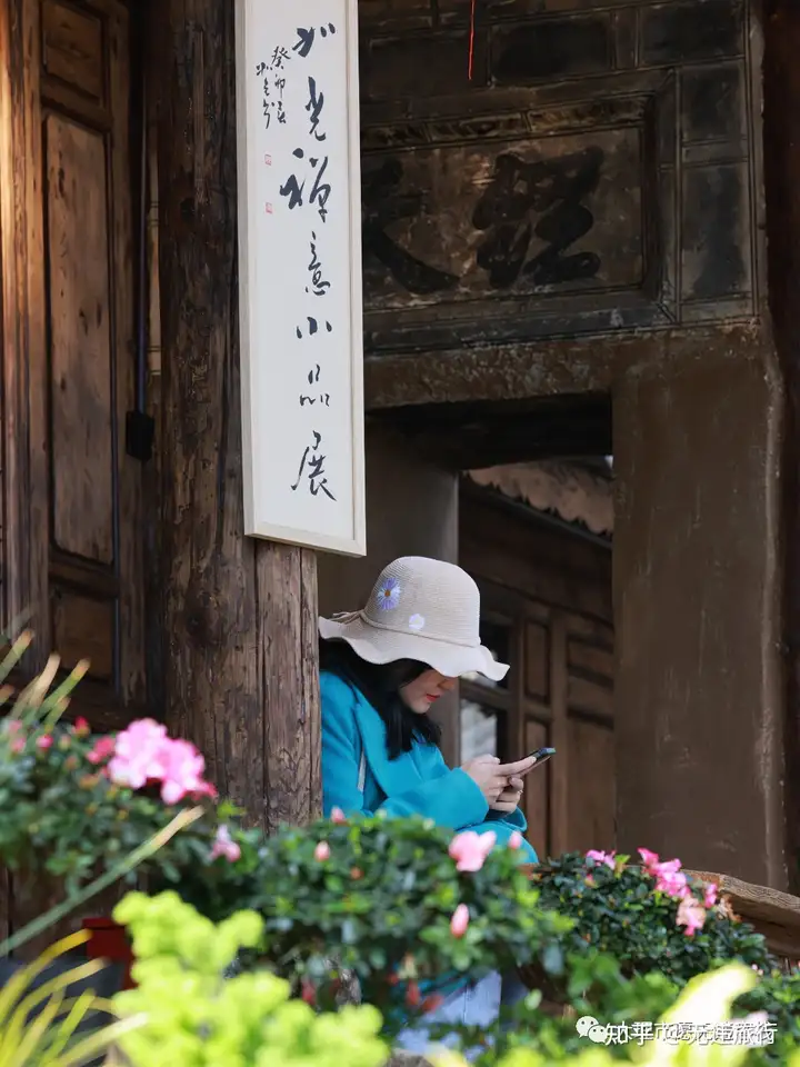 去有风的地方｜看治愈系风景！(有风景有美食的说说)