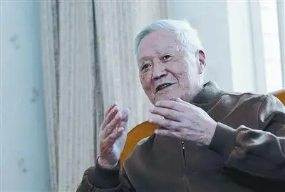 孙保生送别篮球元帅余邦基