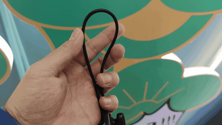 别再纠结骨传导还是气传导了,用这个耳机,护耳音质好!