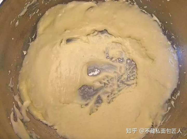 当下火爆的软欧包,跟甜面包有什么区别?