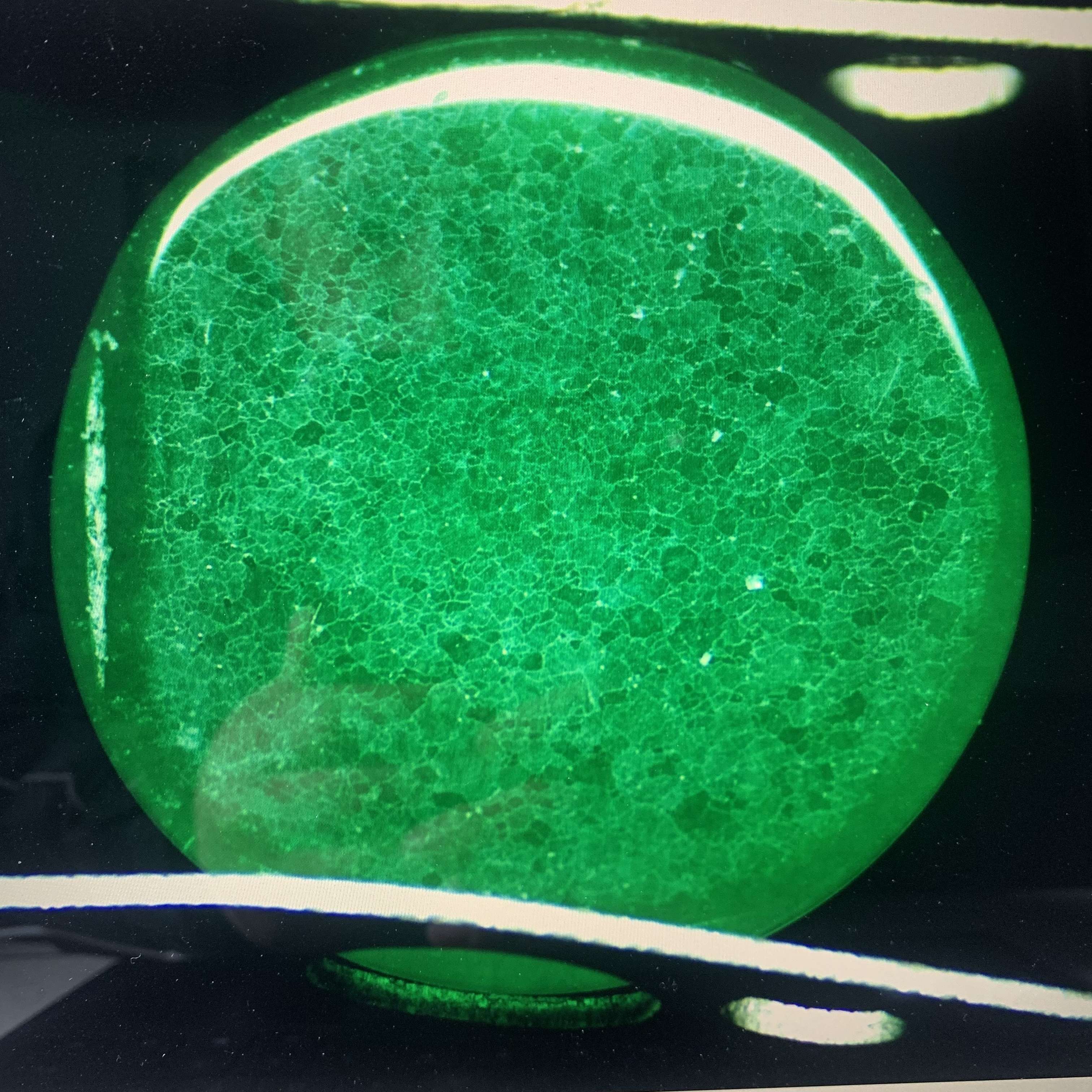 石痴先生 的想法: 染色石英岩内部丝瓜瓤结构与表面的粒状结… - 知乎