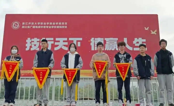 青春印记 | 奋楫笃行 • 一路生花 ——21幼儿保育二班班级风采(图29) 青春印记 | 奋楫笃行 • 一路生花 ——21幼儿保育二班班级风采(图29)