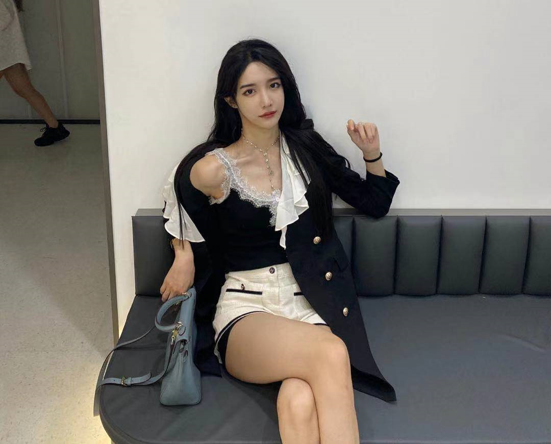 网红为圈钱化身女装大佬 却意外成 女神 男粉丝 做我老婆 知乎