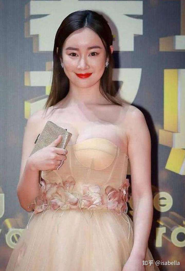 %title插图%num 哪些明星的脸已经/快要崩了?