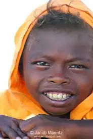 矮黑人真实情况藏族人vs广东人