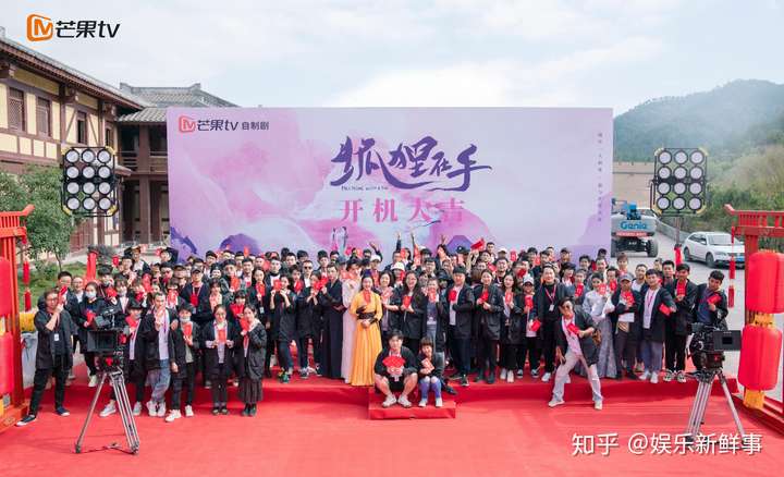 卢佳新剧狐狸在手开机将军府丫鬟摇身变名门大小姐苏灼灼