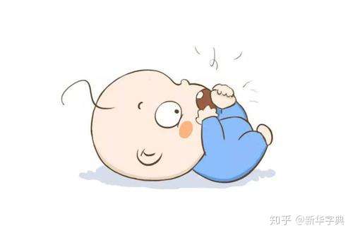 孩子吃脚是不是饥饿的表现,饿了也不能啃自己的脚丫吃啊.